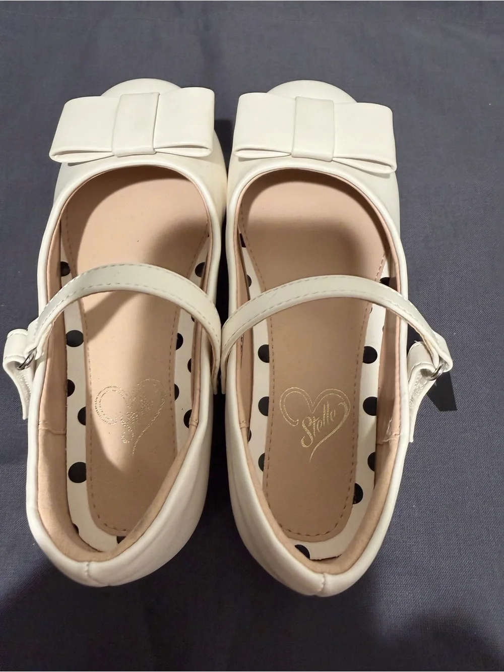 Girls White Mary Jane Dress Shoes with Bow Accent